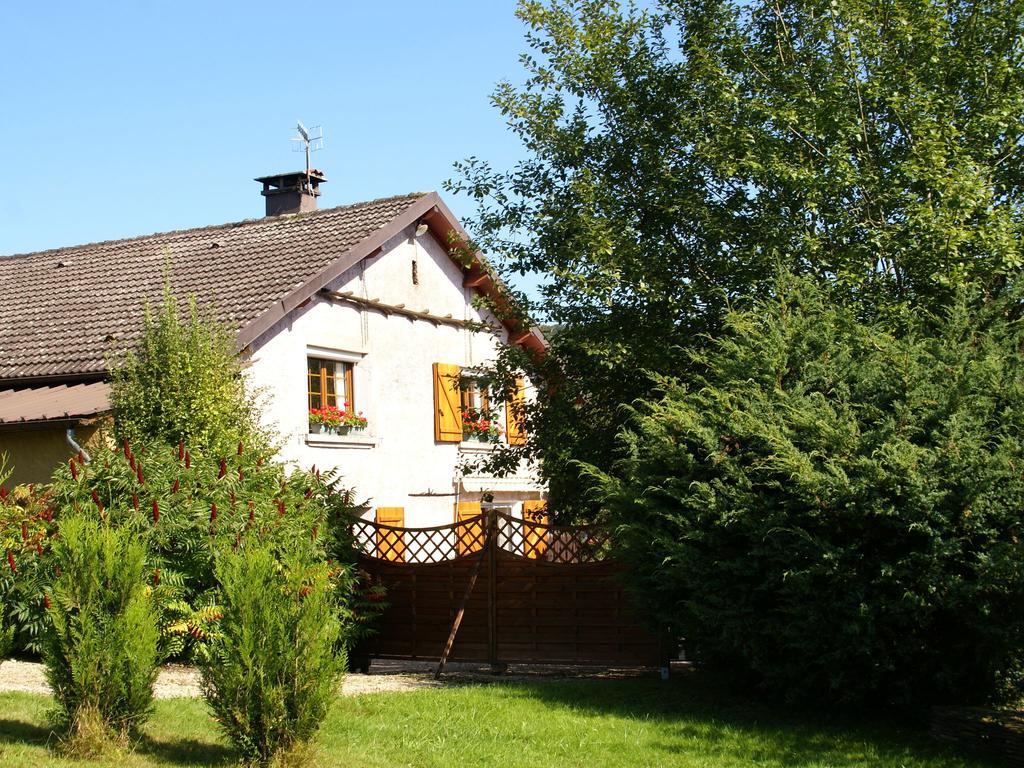 Holiday Home Near Chapelle Aux Bois Бан-ле-Бан Екстериор снимка